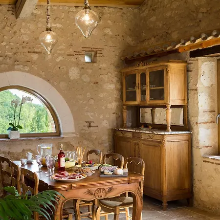 Maison De La Combe Vila